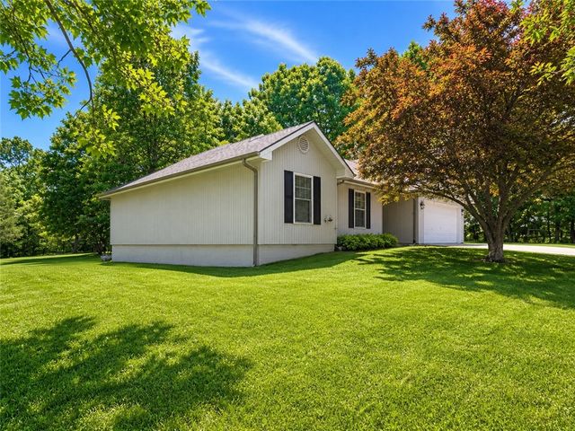1 Mills Lane, Bella Vista, AR 72714