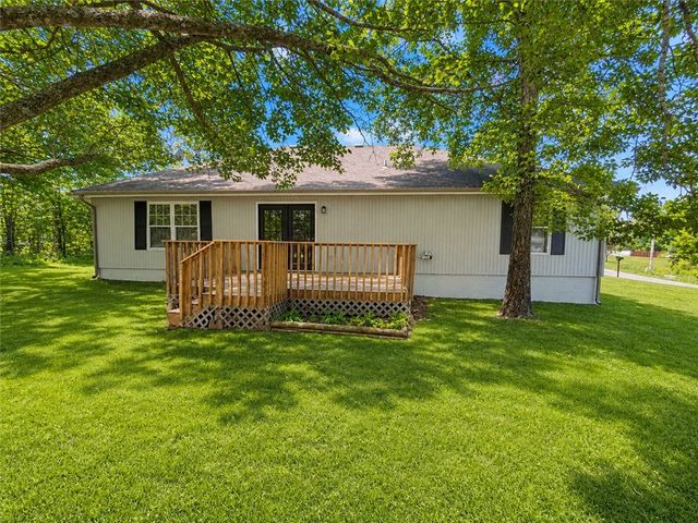 1 Mills Lane, Bella Vista, AR 72714