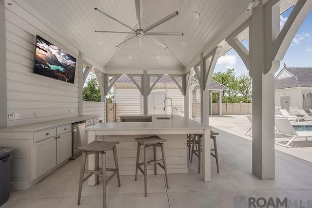 2828 Pointe-marie Dr, Baton Rouge, LA 70820
