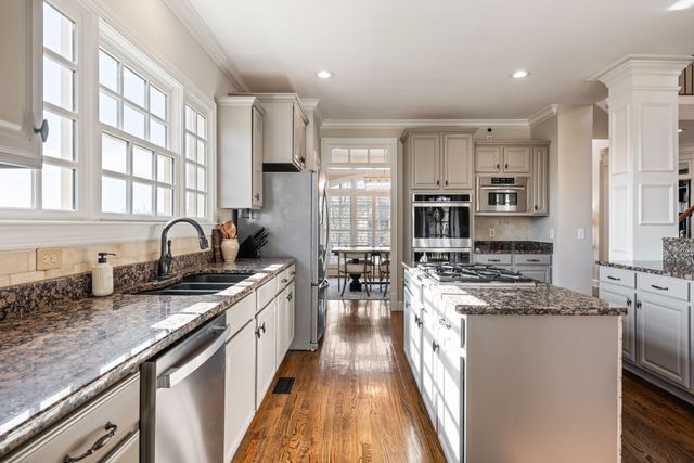 4 Winged Foot Pl, Brentwood, TN 37027