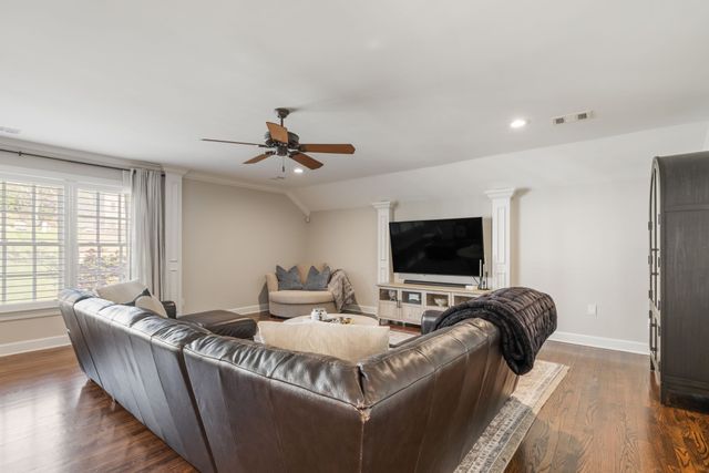 4 Winged Foot Pl, Brentwood, TN 37027