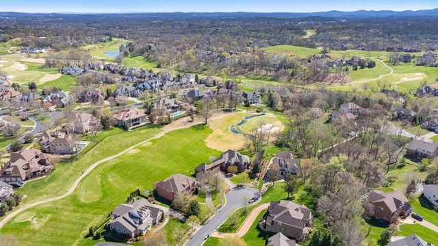 4 Winged Foot Pl, Brentwood, TN 37027