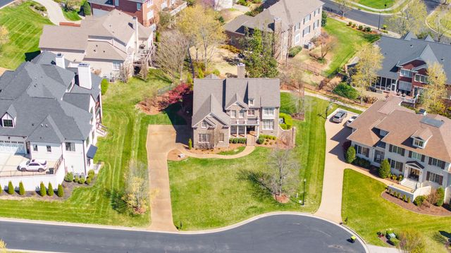 4 Winged Foot Pl, Brentwood, TN 37027