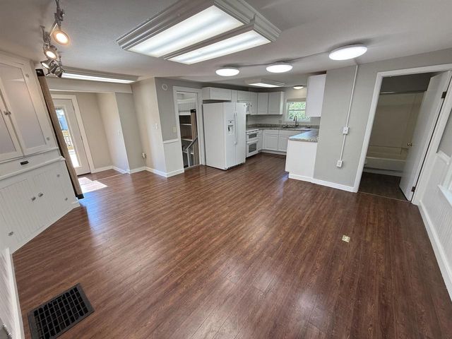 203 Linn Street, Baraboo, WI 53913