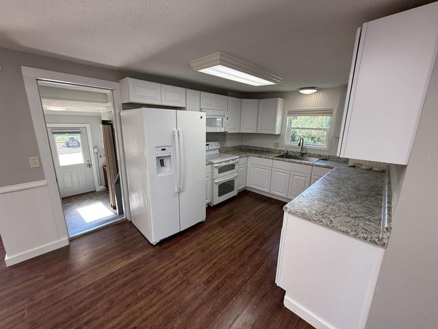 203 Linn Street, Baraboo, WI 53913