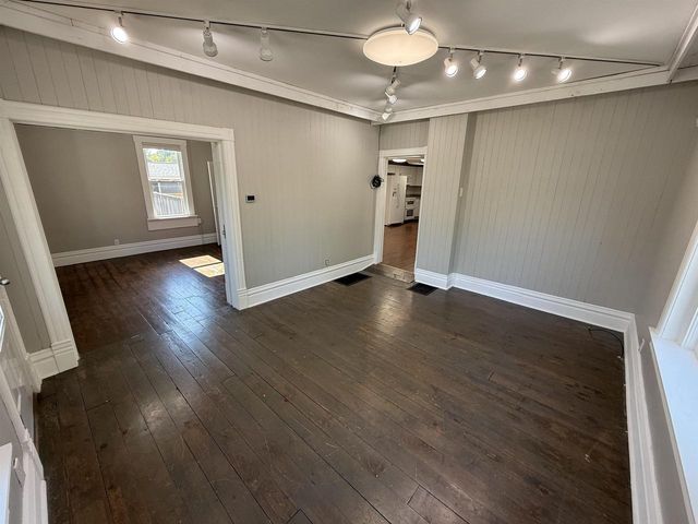 203 Linn Street, Baraboo, WI 53913