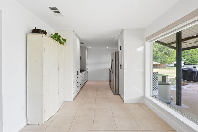 2815 Roosevelt Drive, Dalworthington Gardens, TX 76016