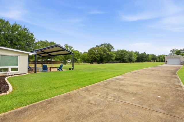 2815 Roosevelt Drive, Dalworthington Gardens, TX 76016