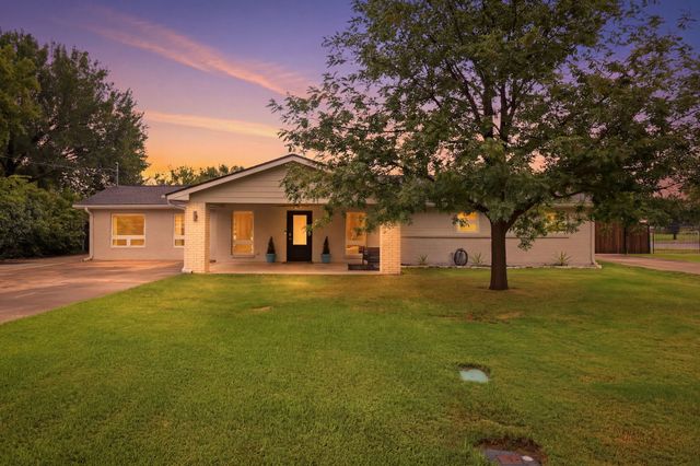2815 Roosevelt Drive, Dalworthington Gardens, TX 76016