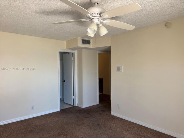 2795 NE 164th St 6, North Miami Beach, FL 33160