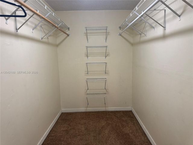 2795 NE 164th St 6, North Miami Beach, FL 33160