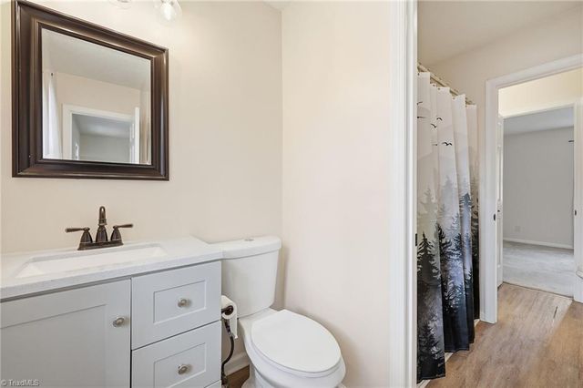 159 Charlestowne Circle, Winston-salem, NC 27103