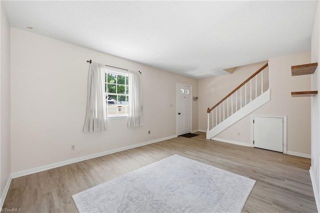 159 Charlestowne Circle, Winston-salem, NC 27103
