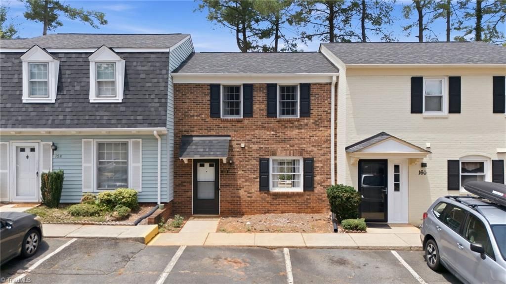 159 Charlestowne Circle, Winston-salem, NC 27103