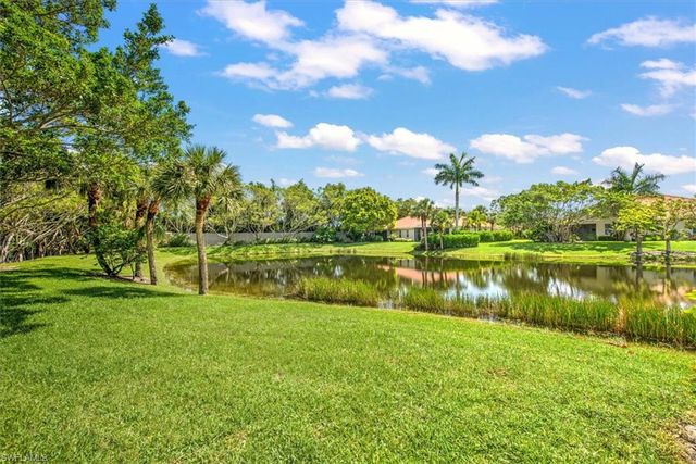 8385 Whisper Trace LN N104, Naples, FL 34114