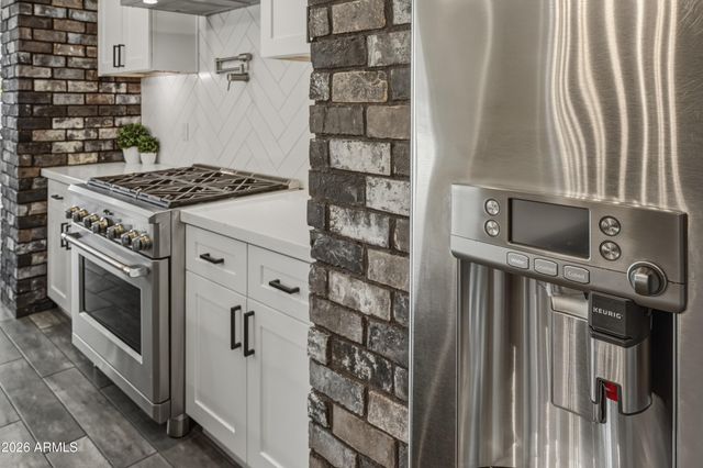 287 W CRIMSON SKY Court, Casa Grande, AZ 85122