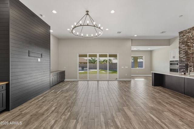 287 W CRIMSON SKY Court, Casa Grande, AZ 85122