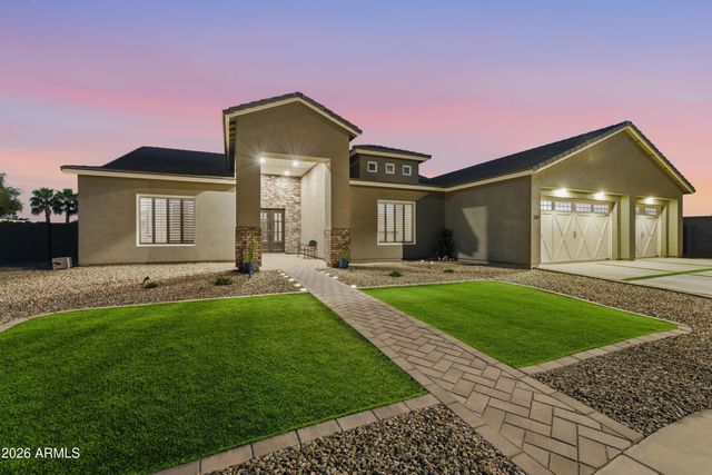 287 W CRIMSON SKY Court, Casa Grande, AZ 85122