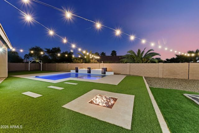 287 W CRIMSON SKY Court, Casa Grande, AZ 85122