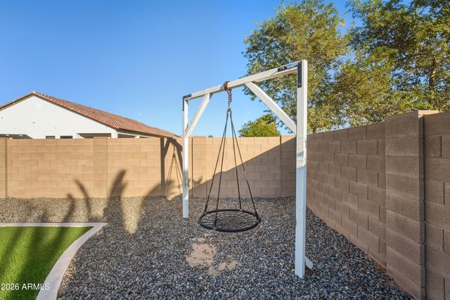 287 W CRIMSON SKY Court, Casa Grande, AZ 85122