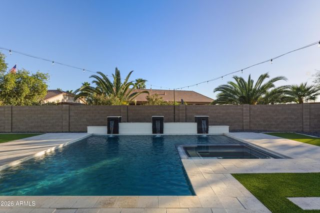 287 W CRIMSON SKY Court, Casa Grande, AZ 85122