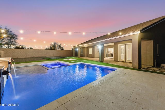 287 W CRIMSON SKY Court, Casa Grande, AZ 85122