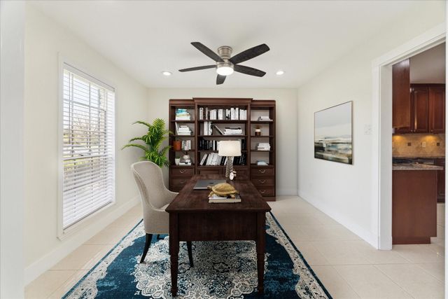 4530 T C Jester Boulevard, Houston, TX 77018