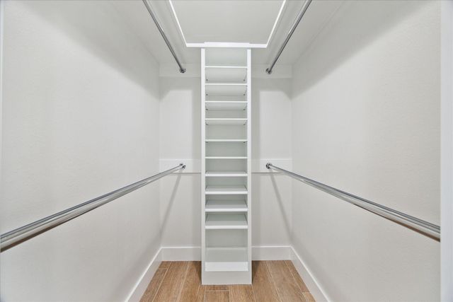 4530 T C Jester Boulevard, Houston, TX 77018