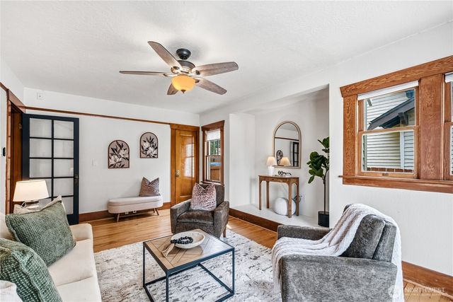 4201 N 24th Street, Tacoma, WA 98406