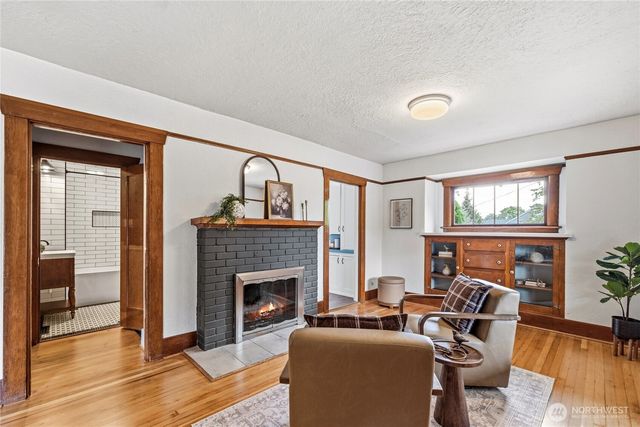 4201 N 24th Street, Tacoma, WA 98406