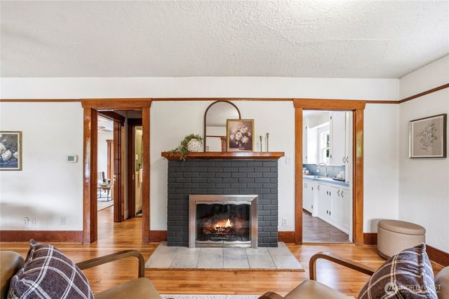 4201 N 24th Street, Tacoma, WA 98406