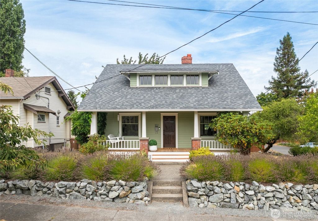 4201 N 24th Street, Tacoma, WA 98406