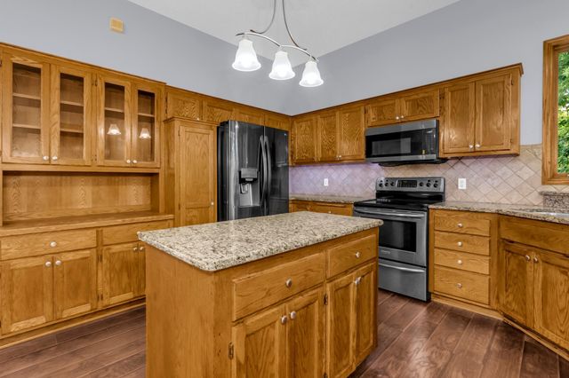 13992 W Virginia Avenue, Savage, MN 55378