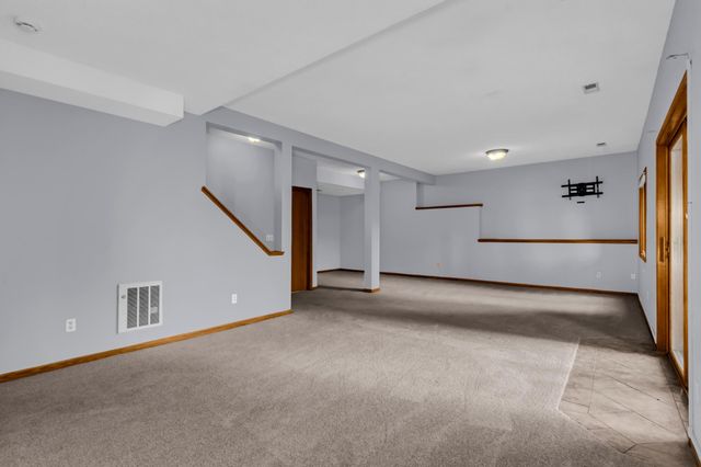 13992 W Virginia Avenue, Savage, MN 55378
