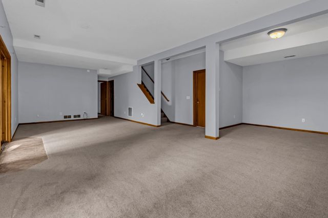 13992 W Virginia Avenue, Savage, MN 55378