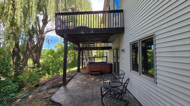 13992 W Virginia Avenue, Savage, MN 55378