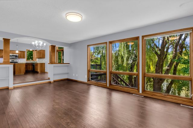 13992 W Virginia Avenue, Savage, MN 55378
