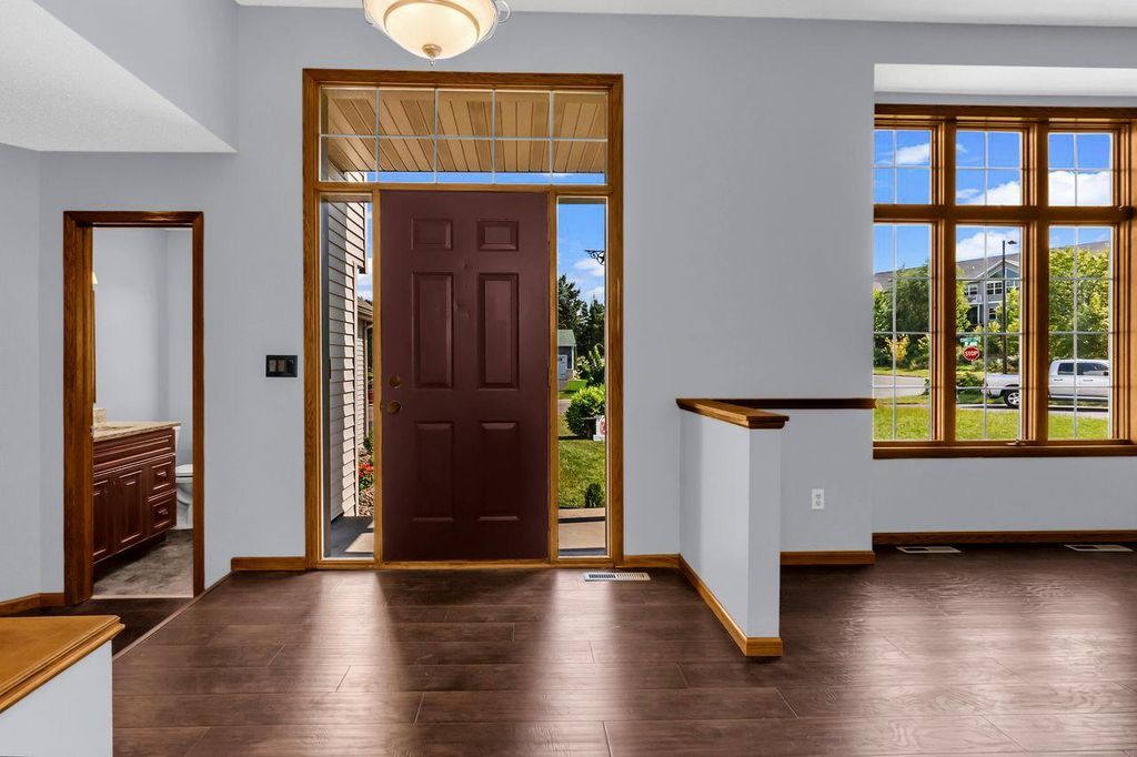13992 W Virginia Avenue, Savage, MN 55378 — photo 5