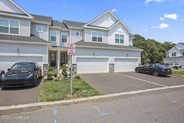 607 Pilot Street, Marlboro, NJ 07746