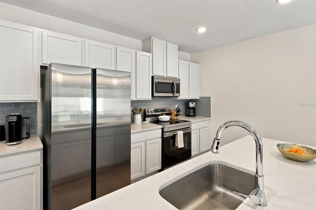 1656 ANDOVER RIDGE DRIVE, Deland, FL 32720