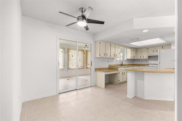 10938 SW 84TH AVENUE, Ocala, FL 34481