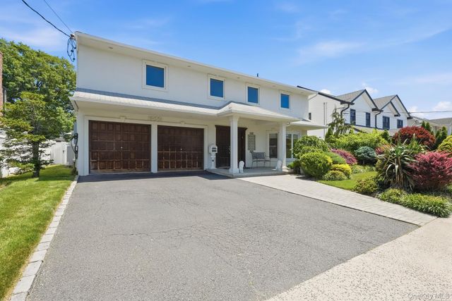 3929 Carrel Boulevard, Oceanside, NY 11572