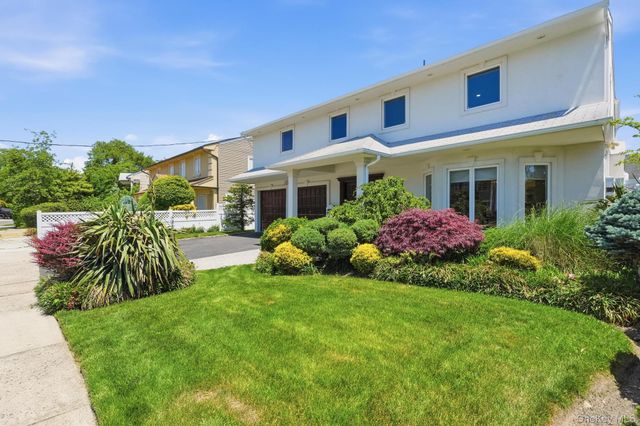 3929 Carrel Boulevard, Oceanside, NY 11572