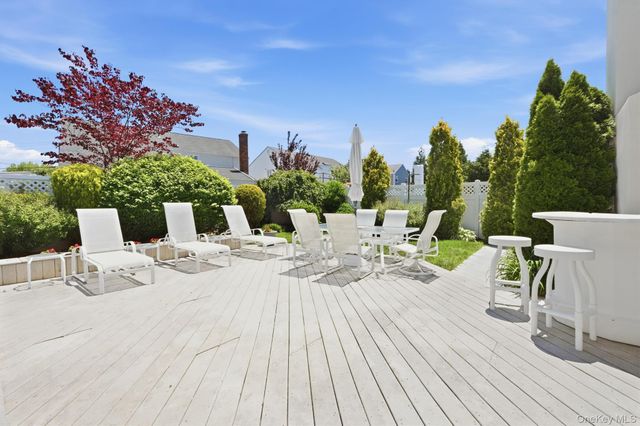 3929 Carrel Boulevard, Oceanside, NY 11572