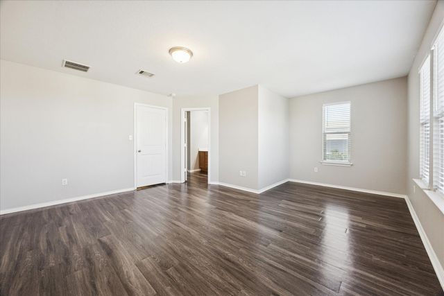 350 Gina DR, Kyle, TX 78640