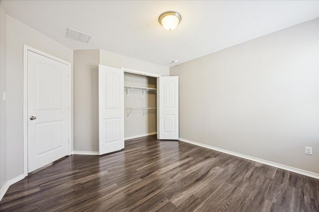 350 Gina DR, Kyle, TX 78640