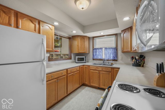 43 Virgil Drive, Greenwood, IN 46142