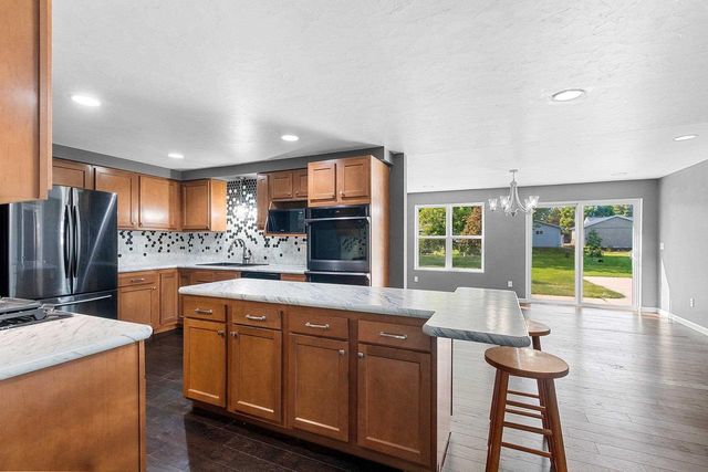 2354 EAST RIVER DRIVE, Green Bay, WI 54301