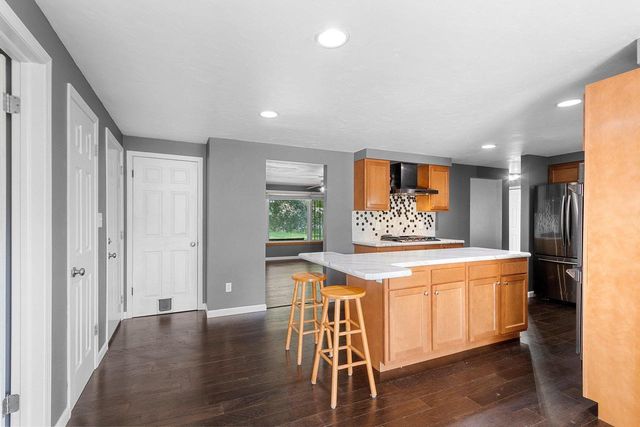 2354 EAST RIVER DRIVE, Green Bay, WI 54301