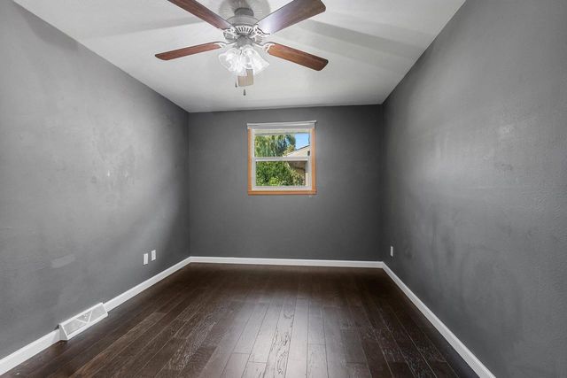 2354 EAST RIVER DRIVE, Green Bay, WI 54301